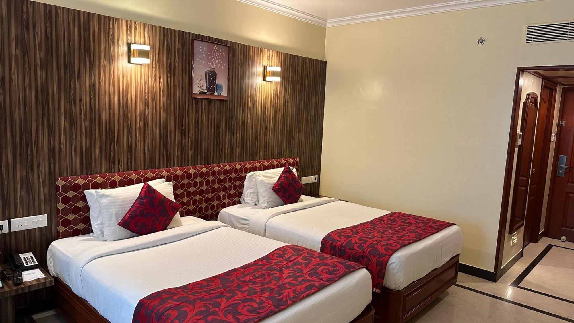 Hotel Annamalai International Pondicherry Exterior foto