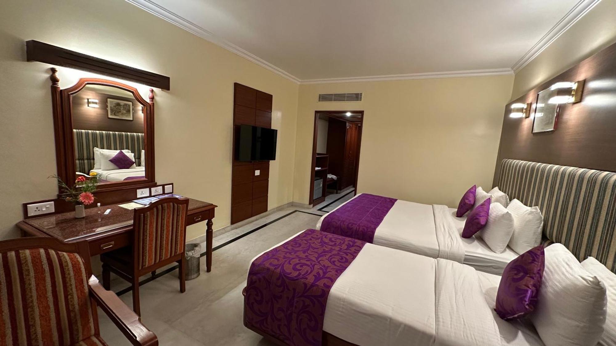 Hotel Annamalai International Pondicherry Exterior foto