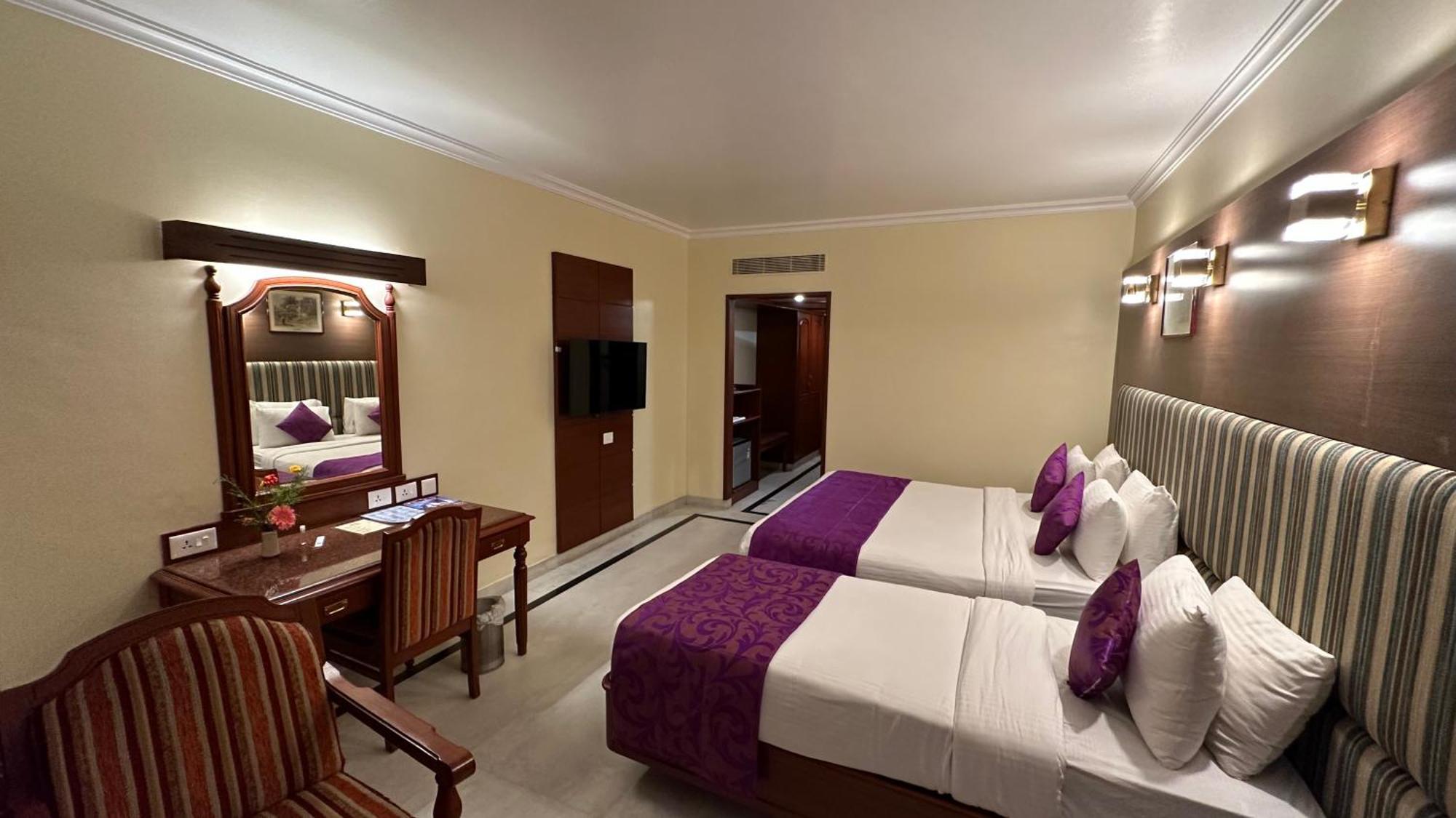 Hotel Annamalai International Pondicherry Exterior foto