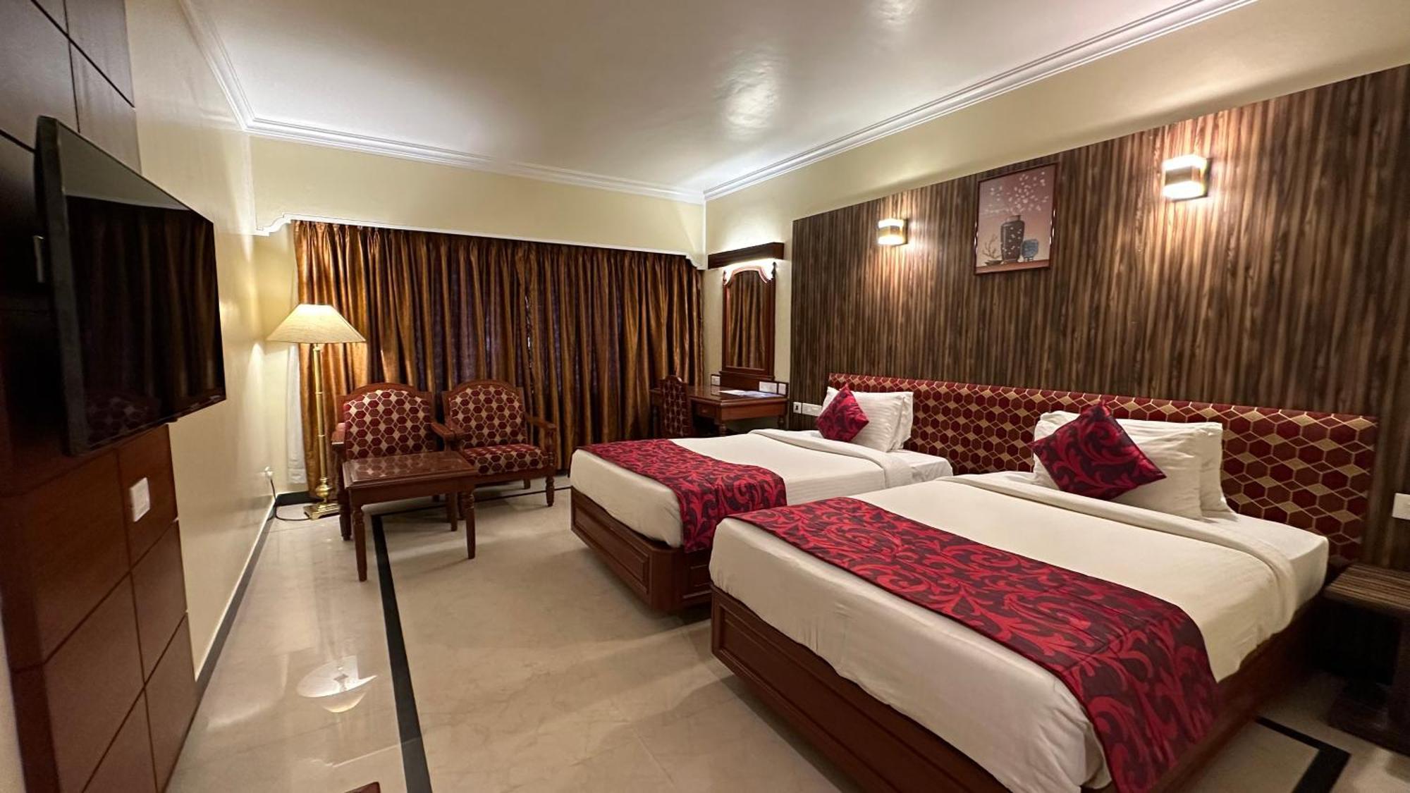 Hotel Annamalai International Pondicherry Exterior foto