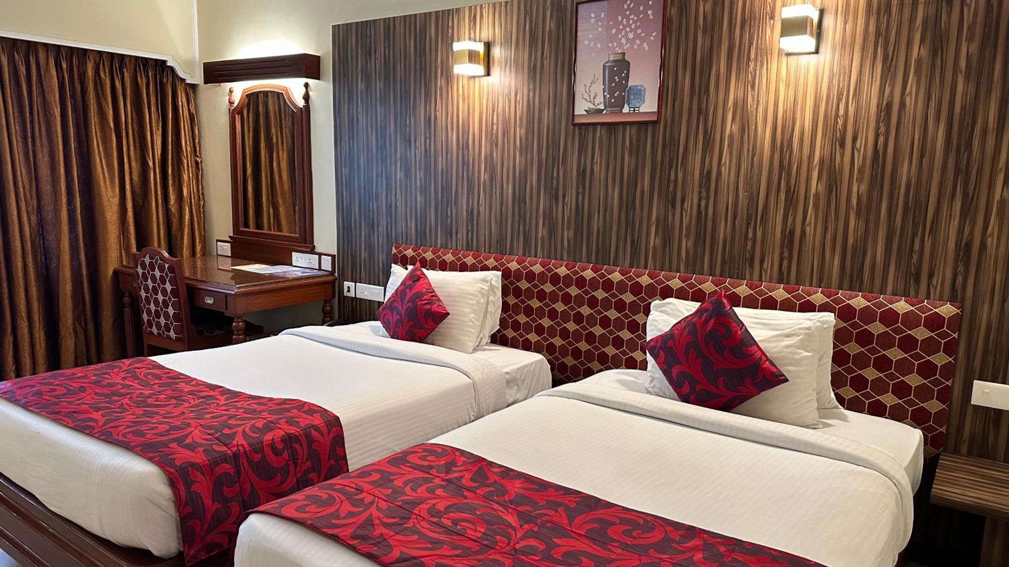 Hotel Annamalai International Pondicherry Exterior foto