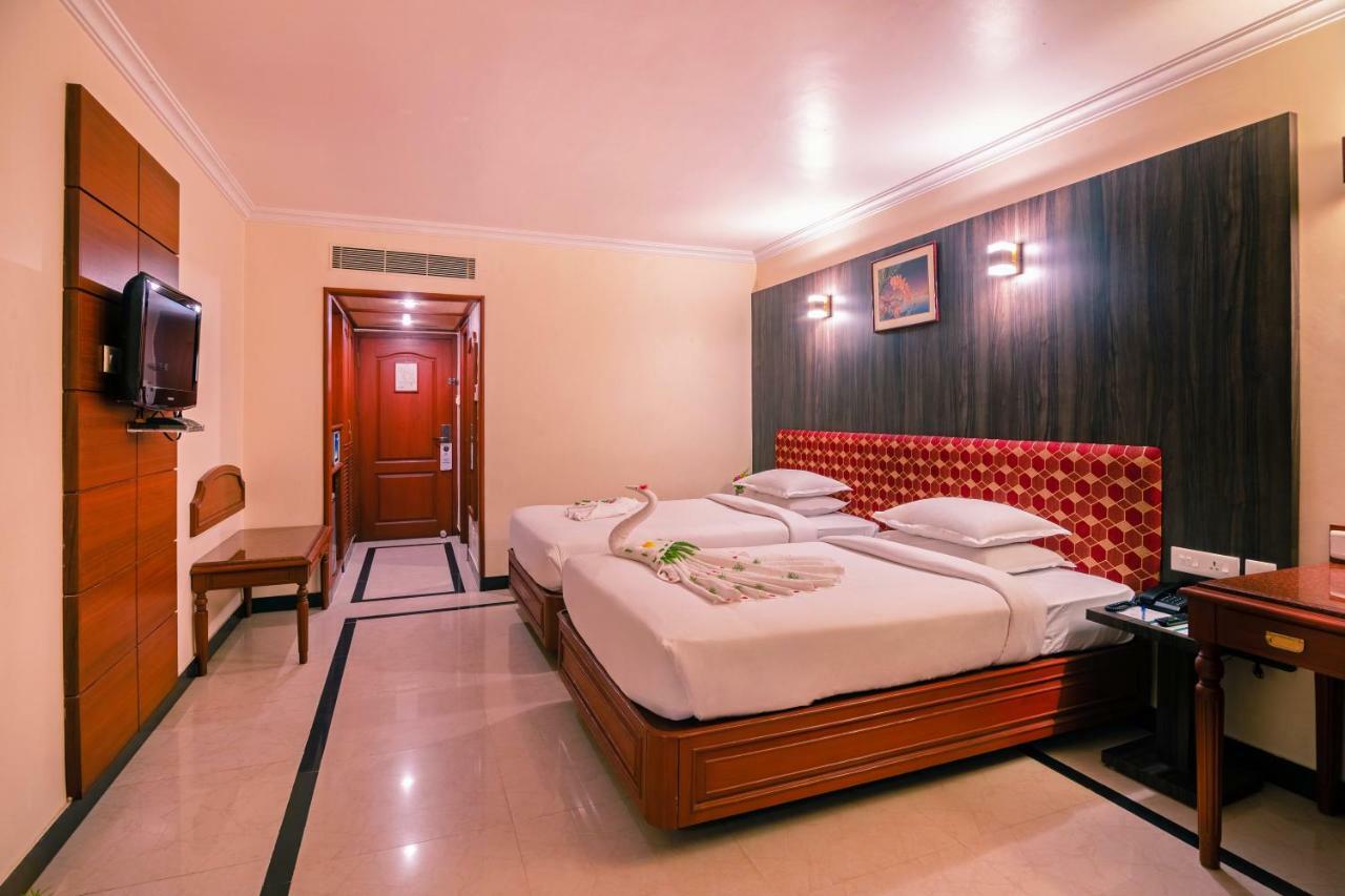 Hotel Annamalai International Pondicherry Exterior foto